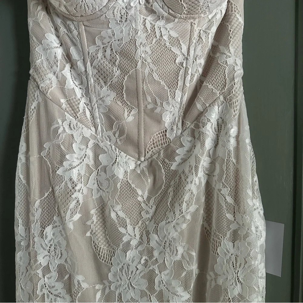 NWT Lulus Valeria White Lace Strapless Bustier Maxi Dress - Picture 8 of 13